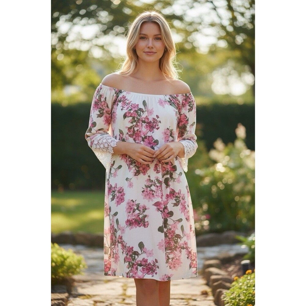 West Loop Floral Bell Lace Sleeve Tunic Top Stretch Shoulders Size Large - Picture 10 of 10